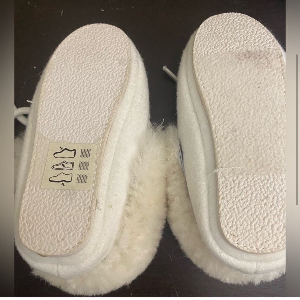 NWOT Polo Ralph Lauren white slippers - Picture 3 of 4